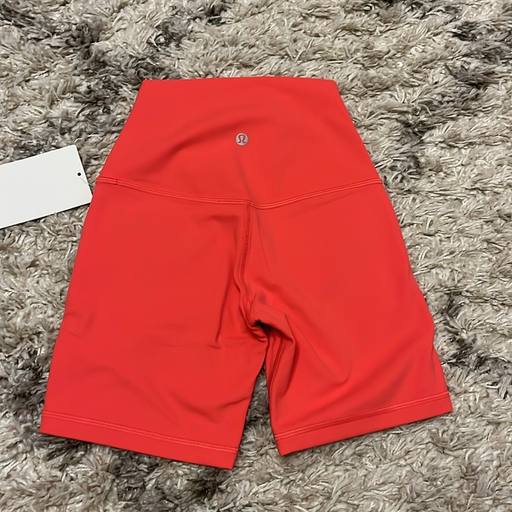 Lululemon Align HR short 6” Glaze Pink. Size 2. New with tag. - Picture 3 of 4